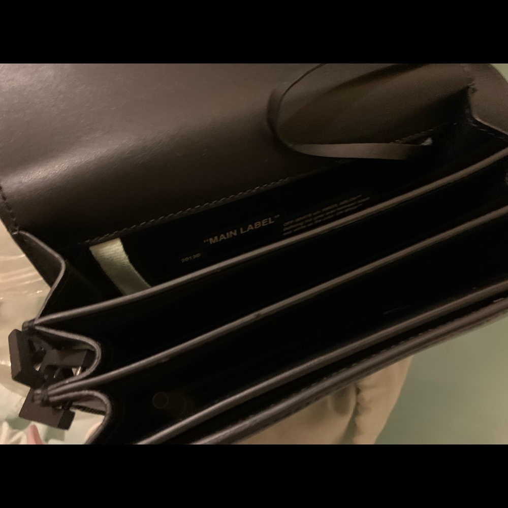 Black off white bag - Picture 9 of 9